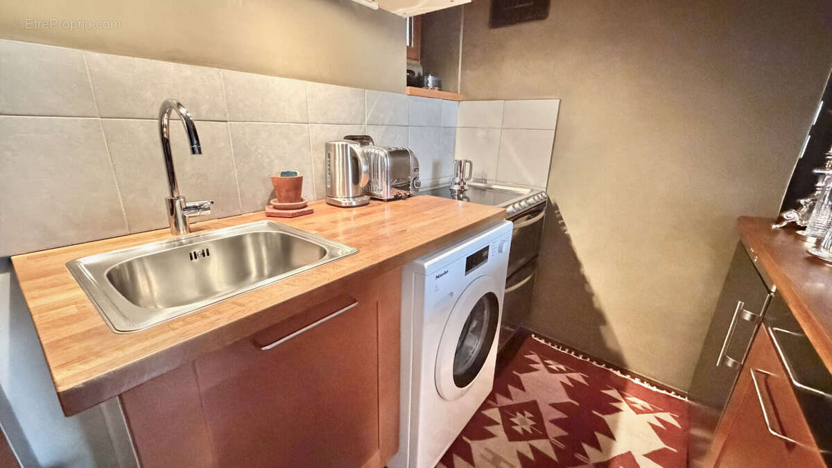 Appartement à PARIS-2E