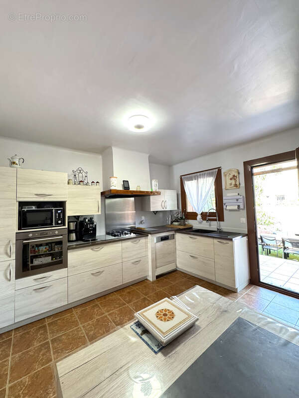 Villa 4 pièces 100 m2 Canet Plage - photo 5
