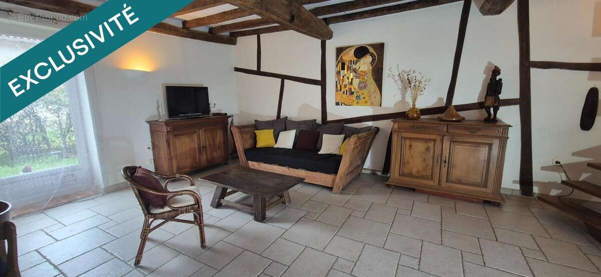 Maison 157 m² à Saint-Remy  - photo 2