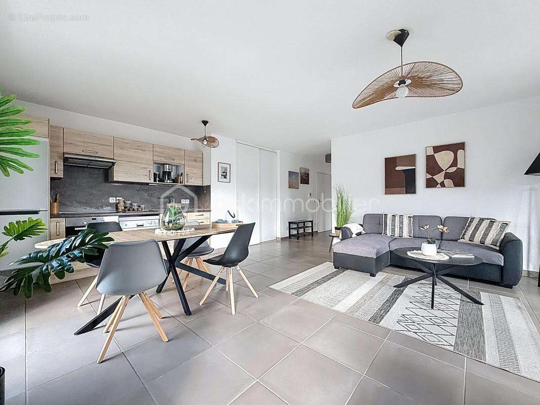 Appartement T3 de 70m2 avec terrasse - photo 2