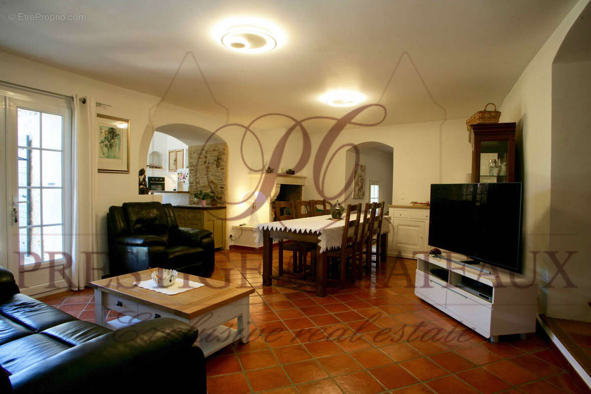 Maison à PIOLENC