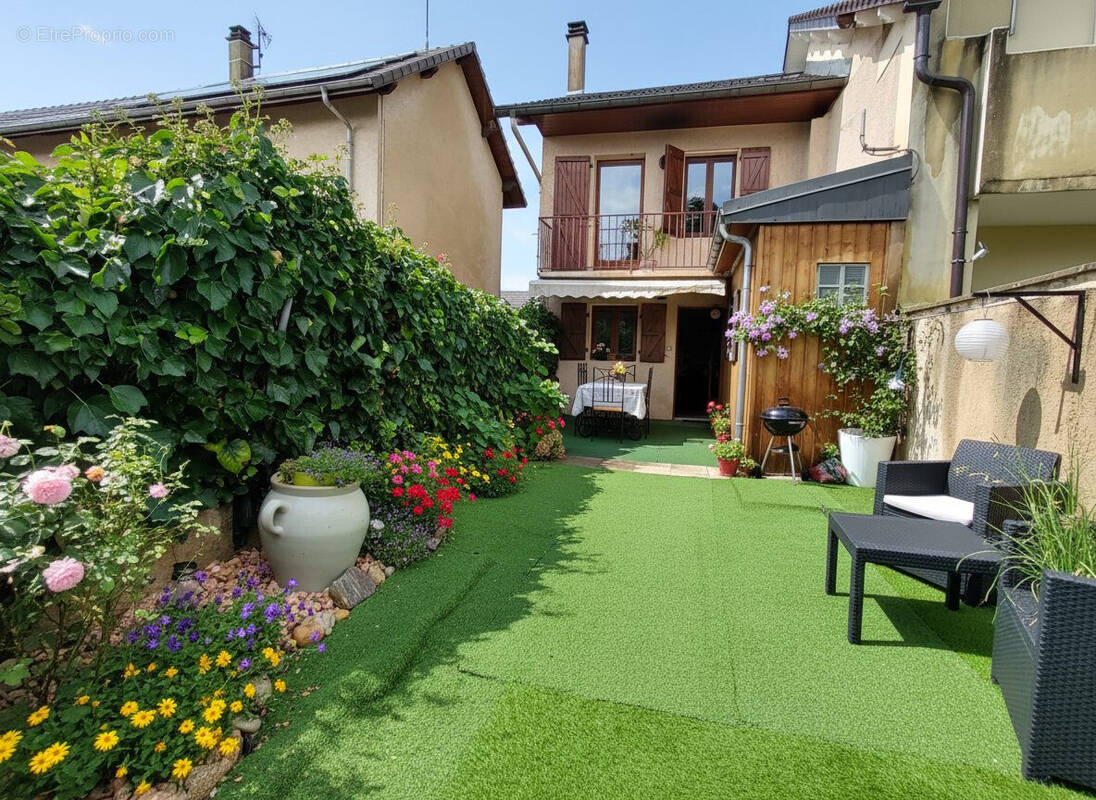 Appartement à MONTMELIAN