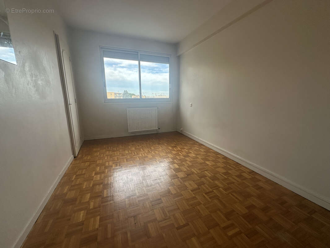 JOLIMONT / ARGOULETS - Appartement 3 pièces de 59m2 en dernier étage - Terrasse - 169 500 € - photo 6
