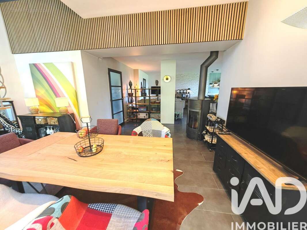 Maison 127 m² à Morteau  - photo 9