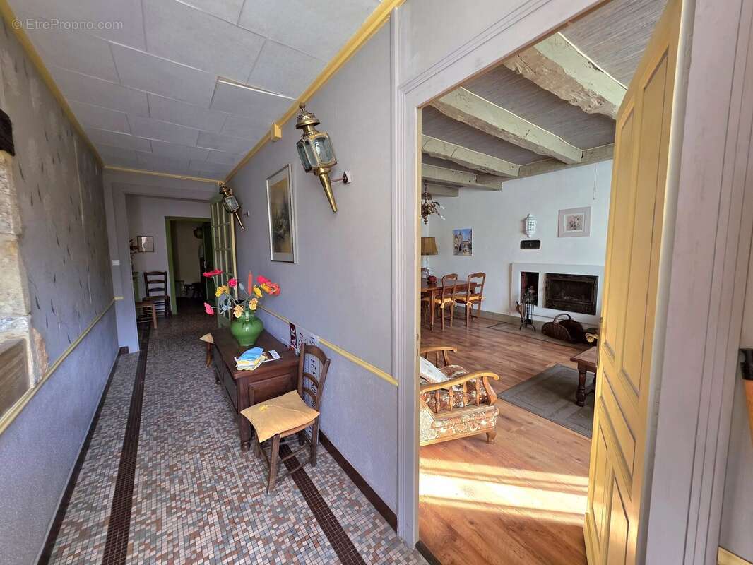 Maison à MONPAZIER