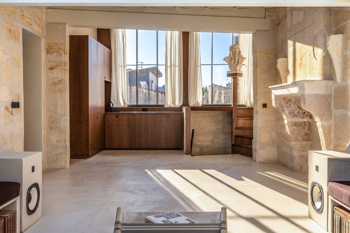 Appartement à BORDEAUX