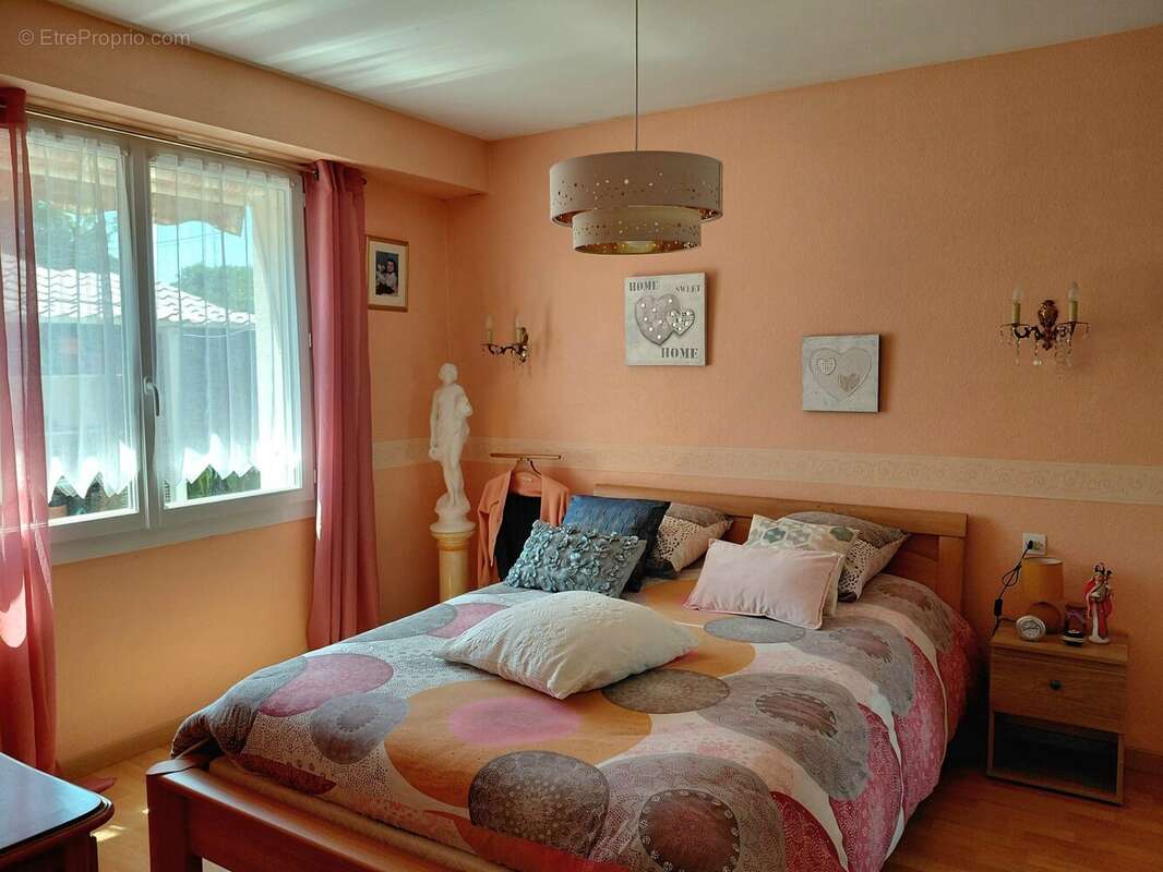 Maison 76 m² à La Garnache  - photo 8