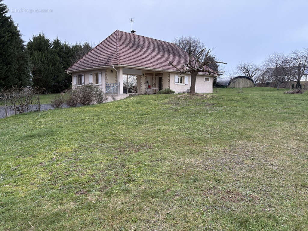 Pavillon de plain a la campagne, entre objat et pompadour - photo 27