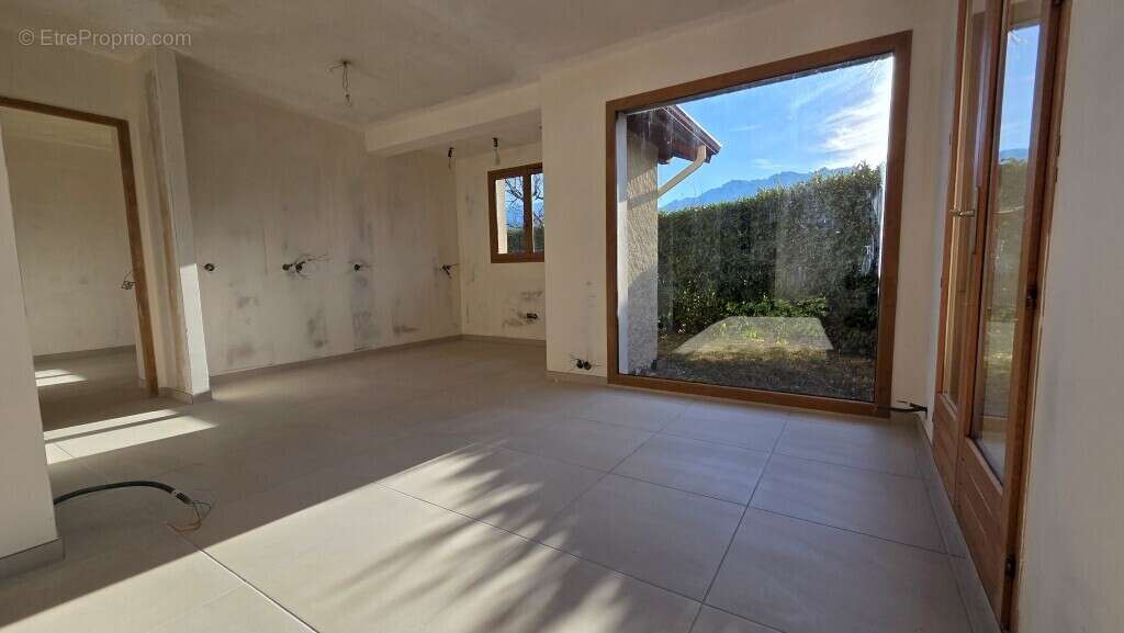 Maison à BERNIN
