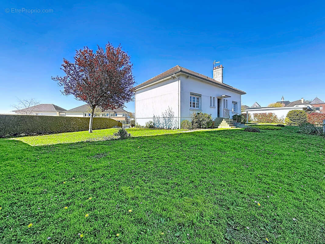 Maison à BACQUEVILLE-EN-CAUX