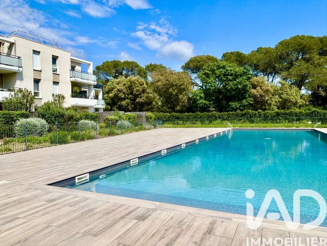 Photo 2 - Appartement à LA LONDE-LES-MAURES