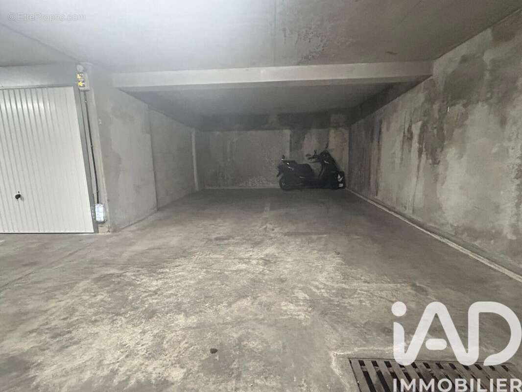 Photo 3 - Parking à NICE