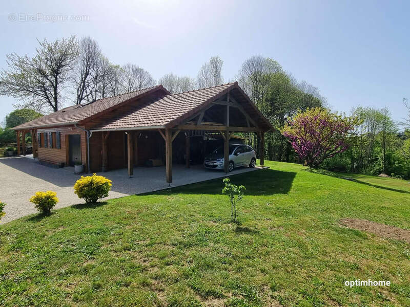 Maison à SAINTE-FORTUNADE