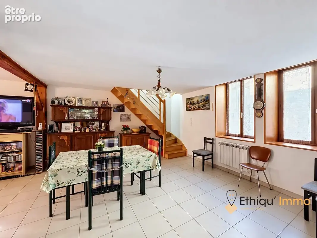Maison 3 pièces 94 m² à vendre à Laferte-Sur-Aube (52120) - photo 4