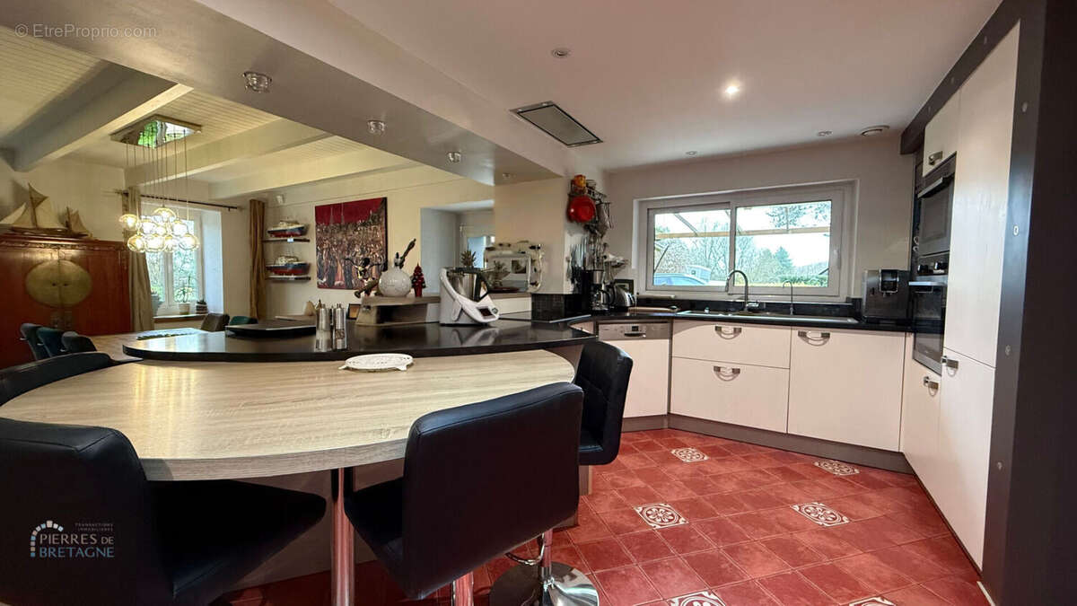 Maison à GUIPRONVEL