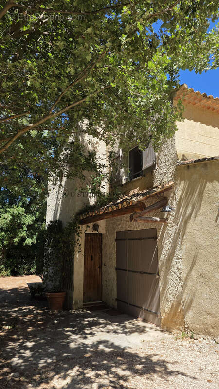 Aix en provence puyricard au calme total jolie  maison  renovee avec jardin - photo 2