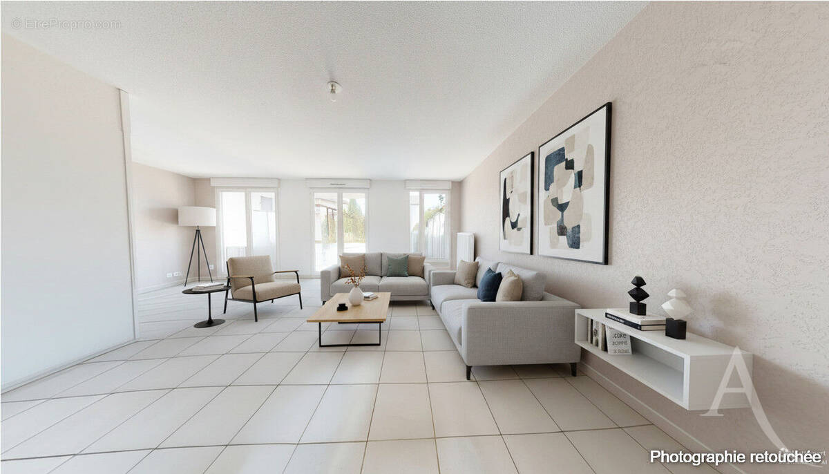 Appartement à SAINT-MARTIN-D'HERES