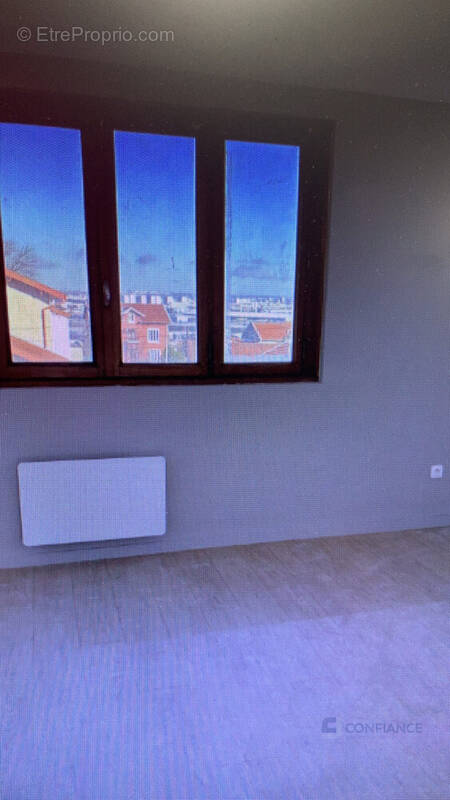 Appartement à RILLIEUX-LA-PAPE