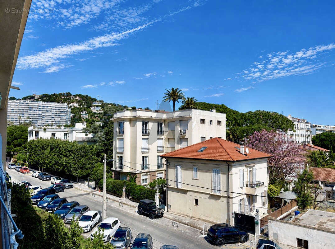 CANNES, Alexandre III   Appartement 2 pièces aperçu mer - photo 10