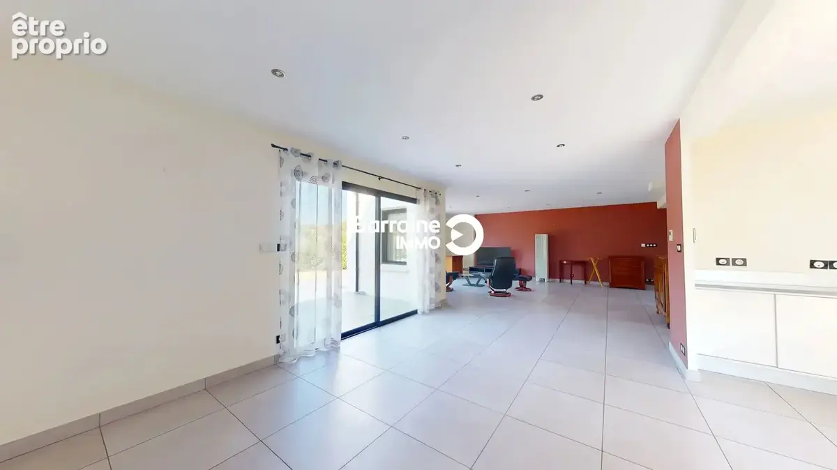 Maison d'Architecte d'Exception à Guidel - 5 pièces, 169 m², à 4 km de la mer - photo 10