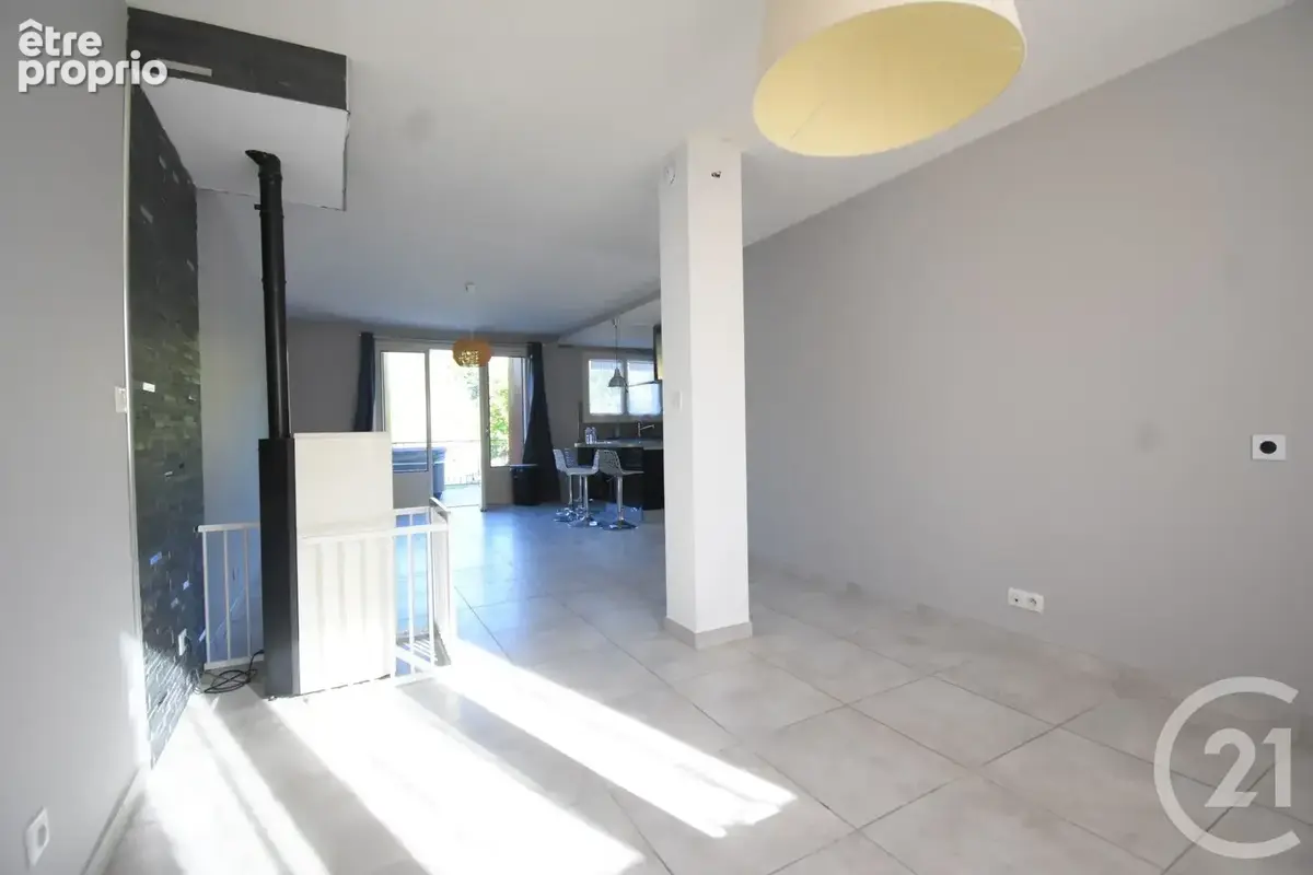 Maison 4 pièces 103 m² à vendre à Abrest (03200) - photo 4