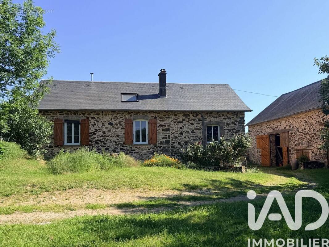 Photo 1 - Maison à SAINT-GERMAIN-LES-BELLES