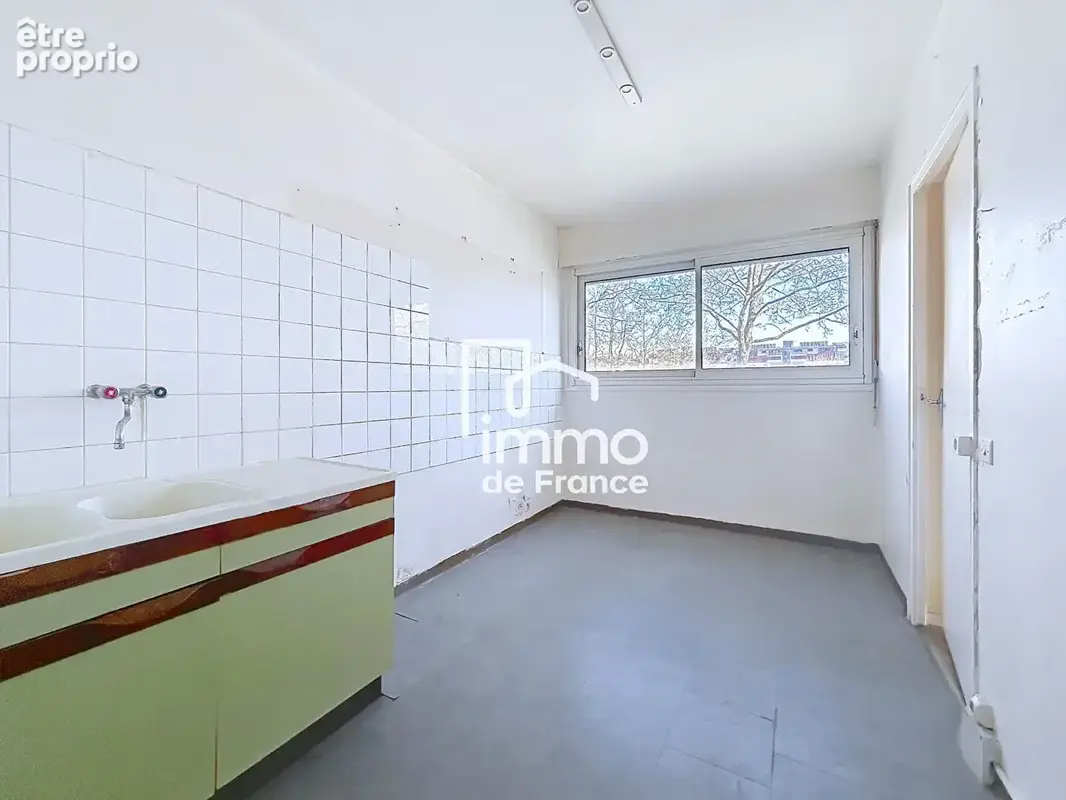 T3 à rénover de 68m² à Ferney Voltaire - photo 9