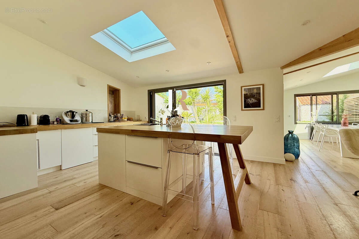 Maison à LA ROCHELLE