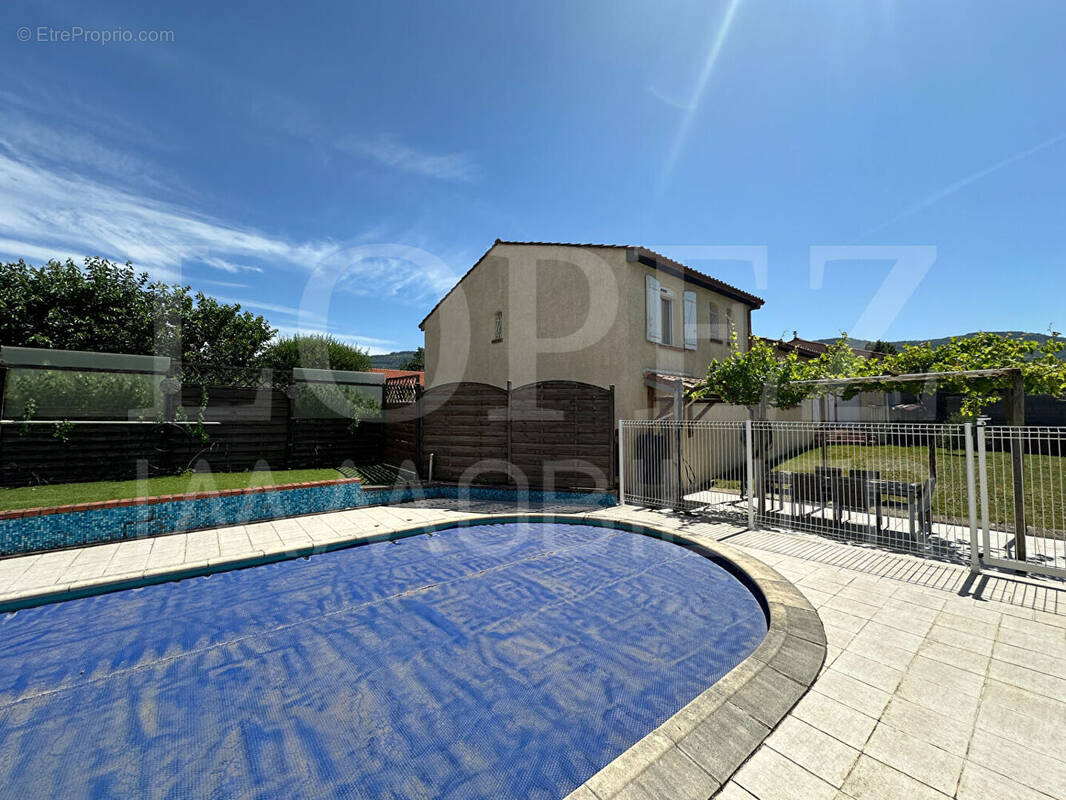 Maison à AIGUEFONDE