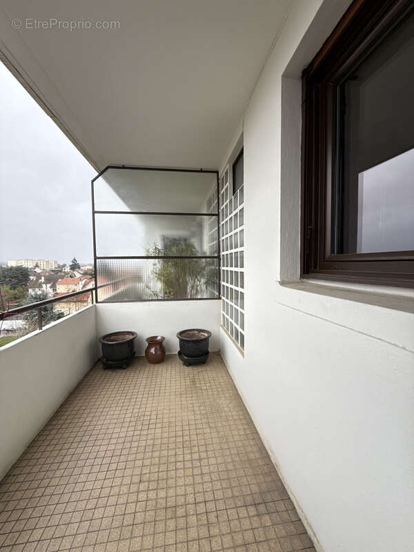 Appartement à SAINT-MAUR-DES-FOSSES