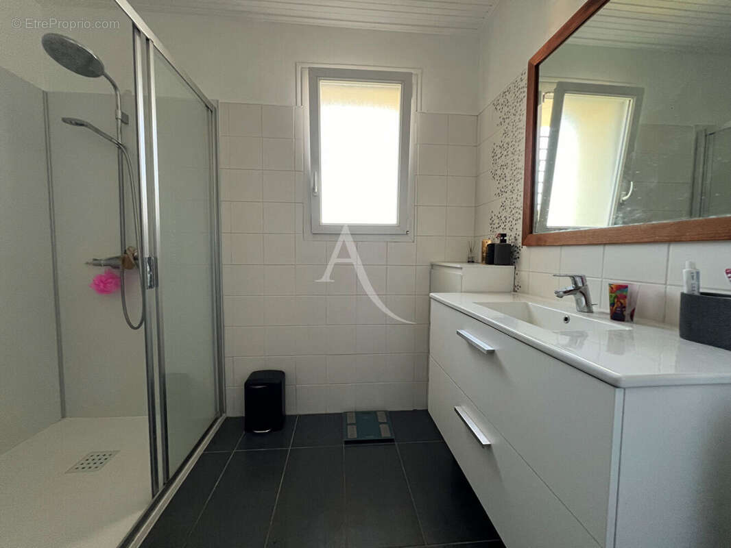 Maison à LONGEVILLE-SUR-MER