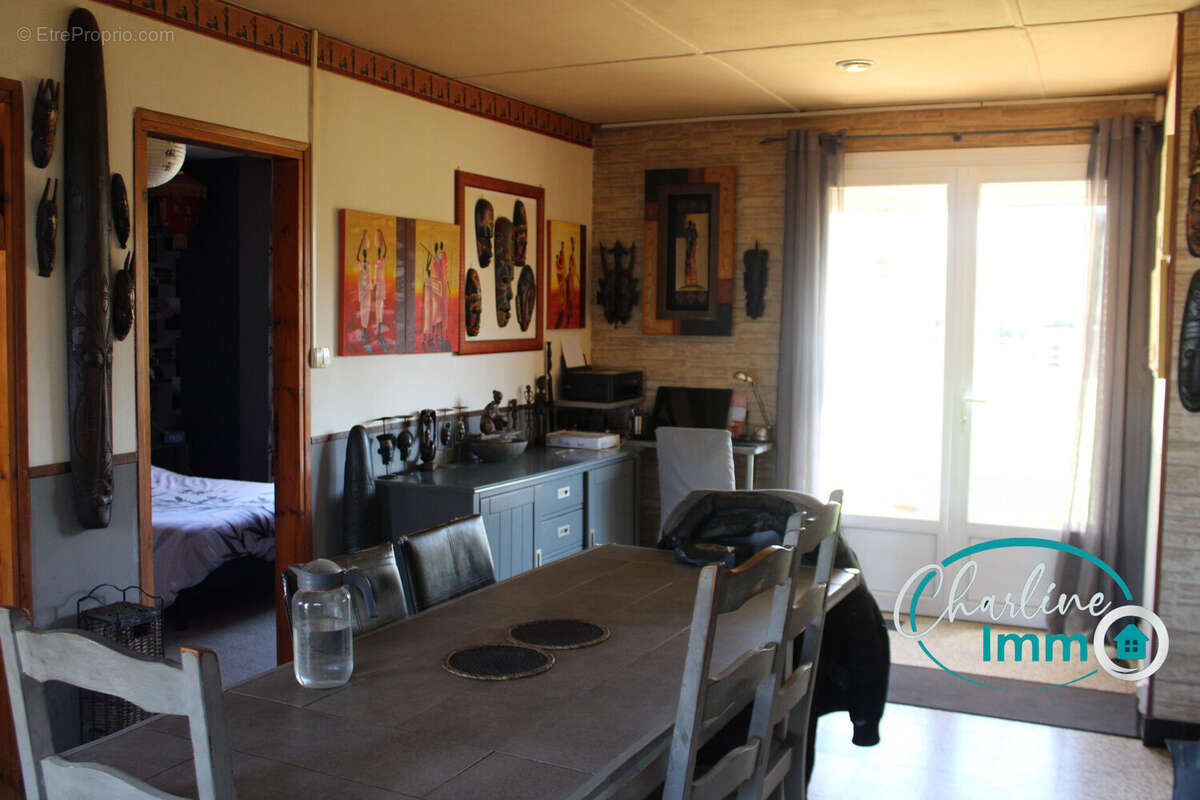 Maison à EPAUMESNIL