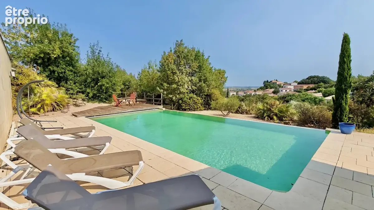 Villa de caractère avec piscine à débordement, vue dégagée et appartement indépendant - photo 3