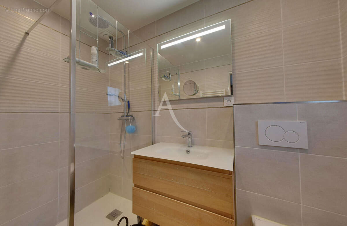 Maison à OZOIR-LA-FERRIERE