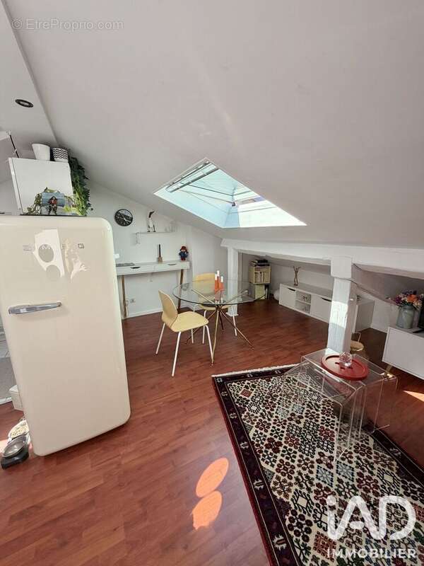 Photo 4 - Appartement à SURESNES