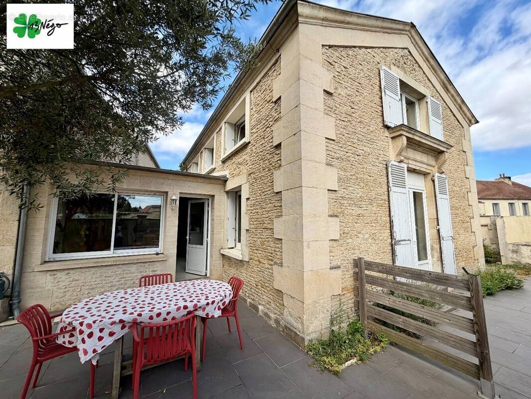 Maison à BIEVILLE-BEUVILLE