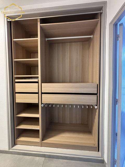 Appartement 74 m² à Fontaine  - photo 9