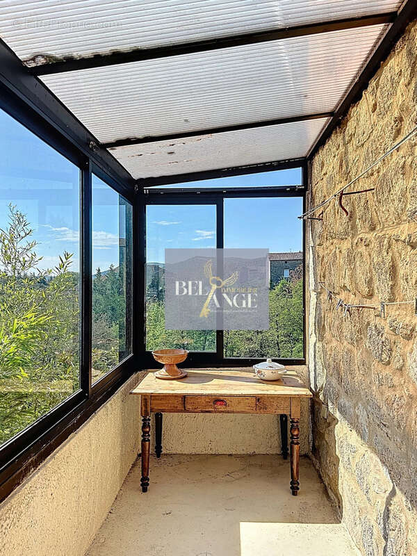 Maison à SAINT-PAUL-LE-JEUNE