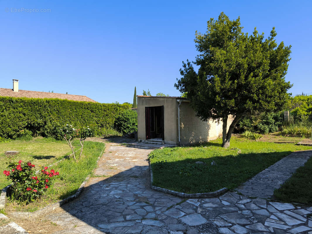 Maison à SAINT-LAURENT-LA-VERNEDE