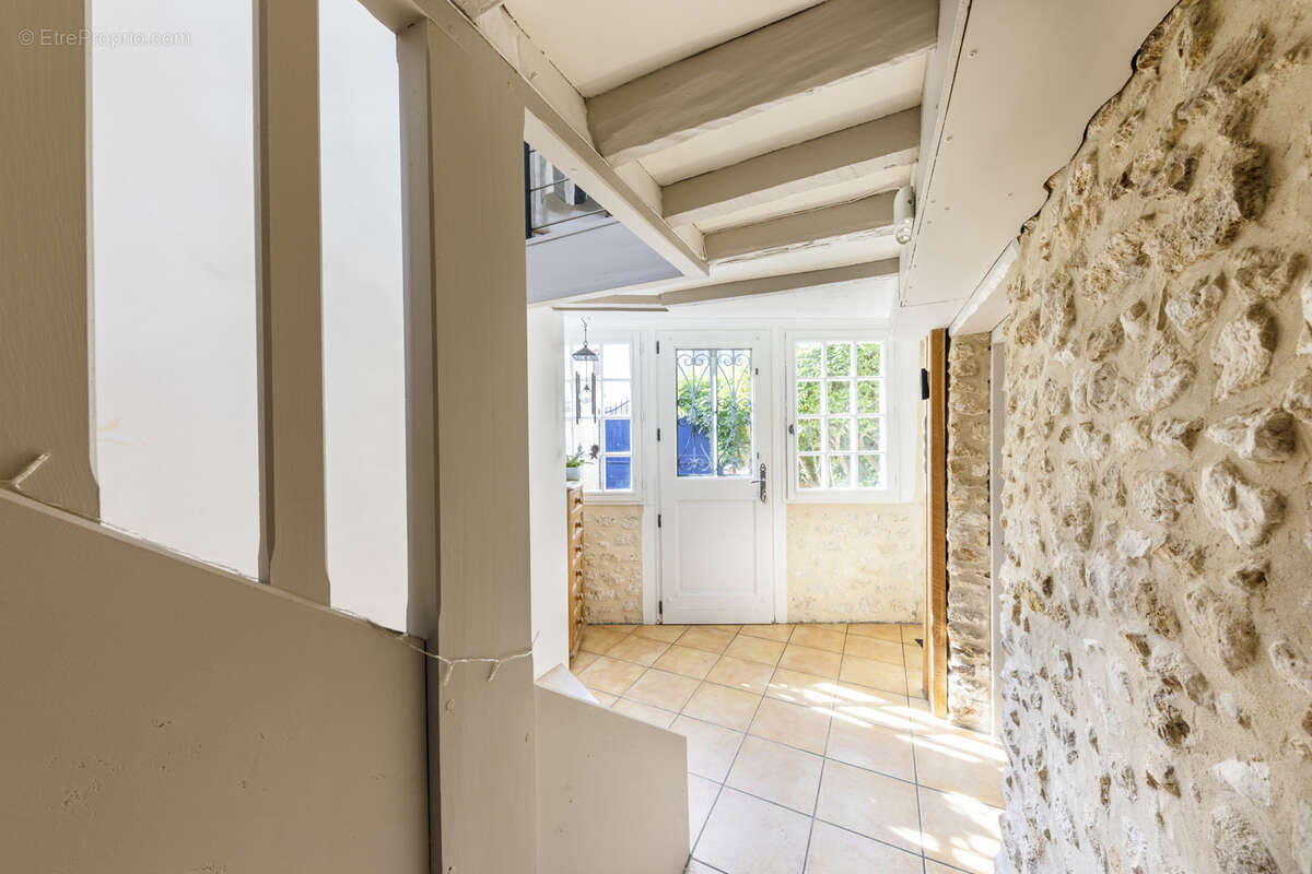 Maison à ARNOUVILLE-LES-MANTES