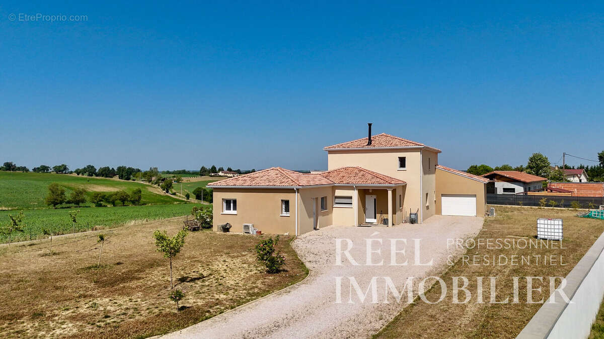 Villa contemporaine d'exception avec vue sur les Pyrénées à 5 minutes de Fleurance - photo 6