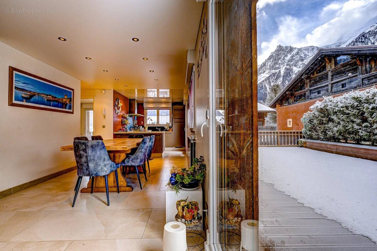 Maison à LES HOUCHES