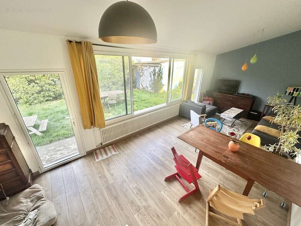 Maison 95m² à créteil - photo 3
