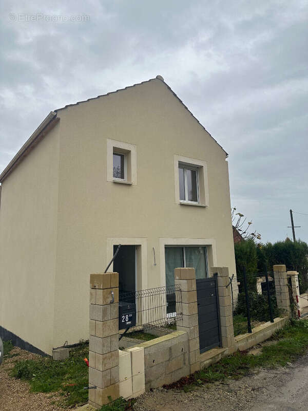 Maison à VILLIERS-SUR-MORIN