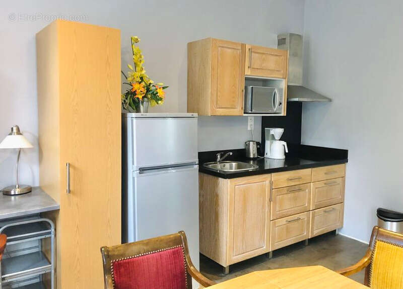 Commerce à BOURBON-L&#039;ARCHAMBAULT