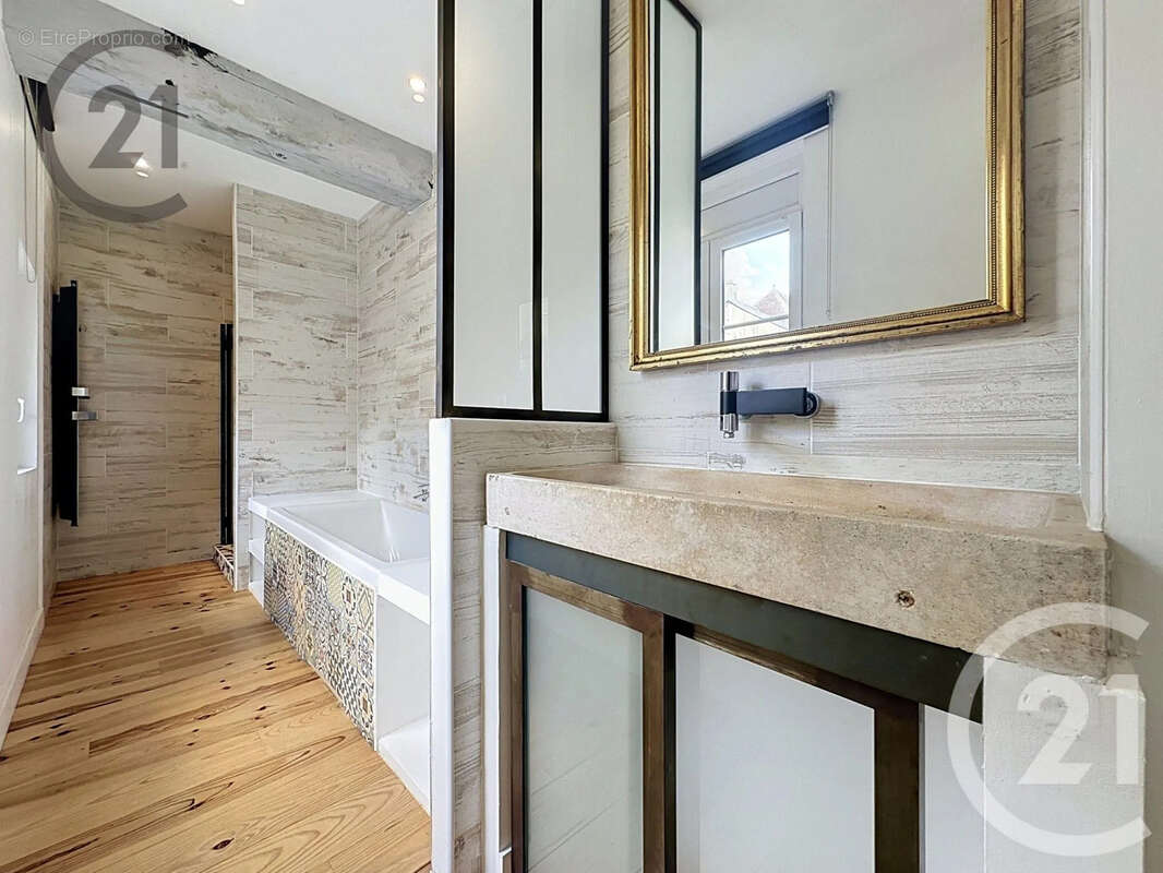 Maison 211 m² à Troyes  - photo 6