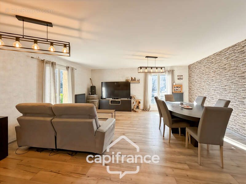 Maison à vendre 5 pièces ANNONAY (07) - photo 11