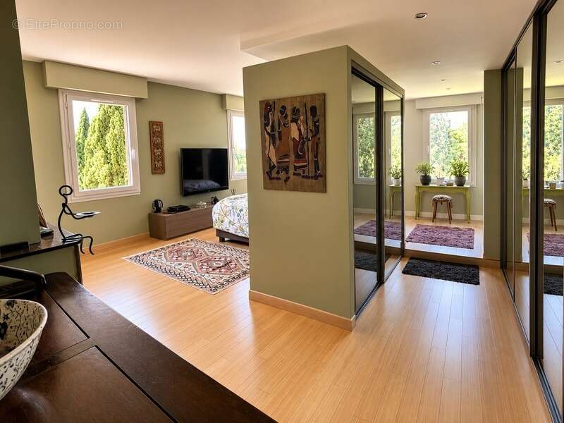 Appartement à vendre 9 pièces LAUNAGUET (31) - photo 13