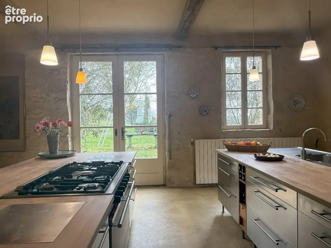 Propriété avec vues époustouflantes et une grande maison d'amis. - photo 12