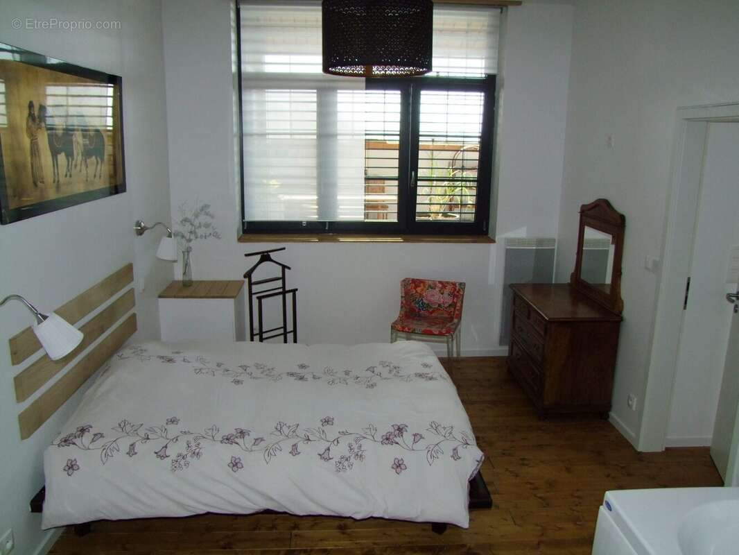 Gîte2, Loft, chambre - Maison à EPFIG